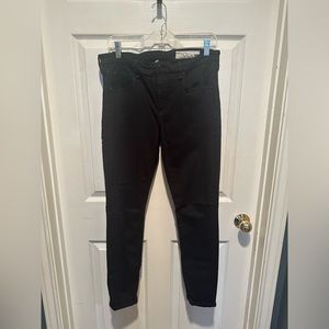 🖤 Elevate Your Style: Rag & Bone Cate Mid-Rise Jeans! 🖤